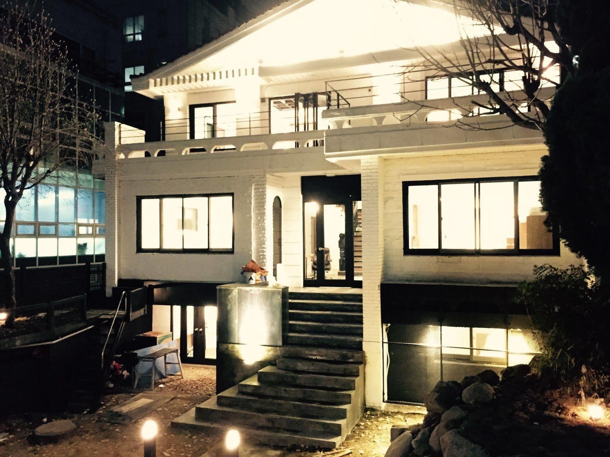 הוסטל סיאול House 740 מראה חיצוני תמונה